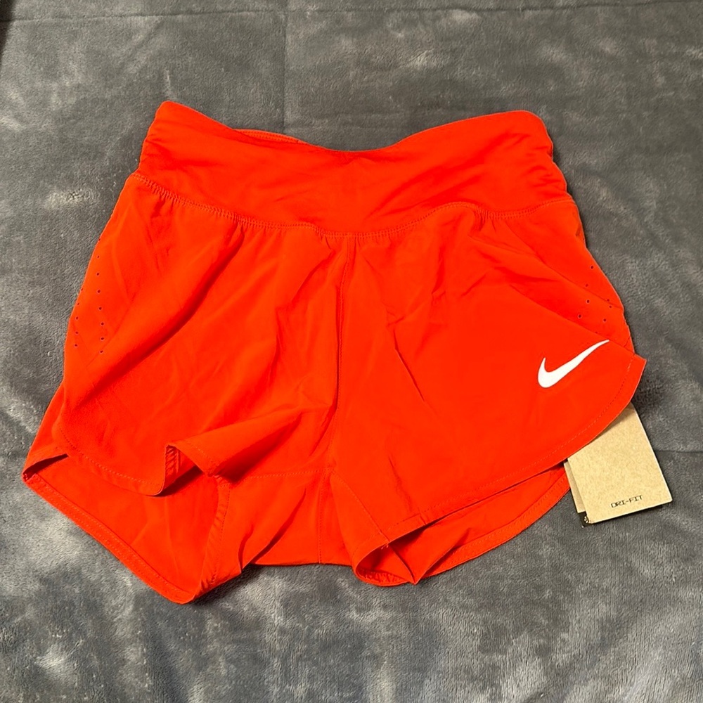Nike eclipse shorts